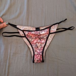 2/$25 deal,  6 Victoria's Secret panties